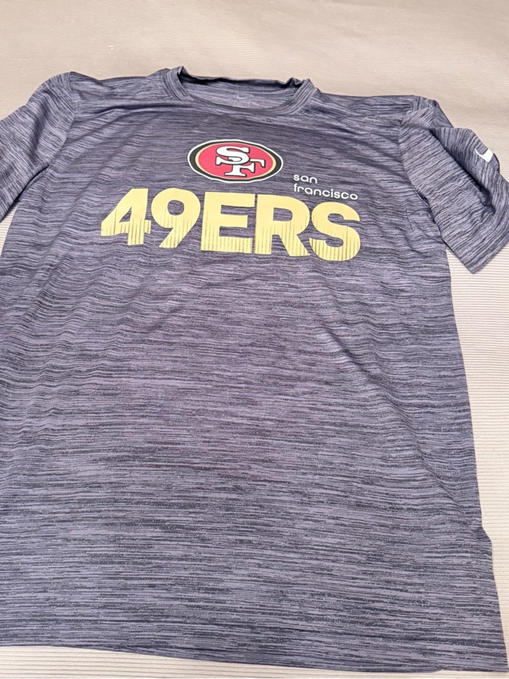 San Francisco 49ers Mens Heathered Performance Tee